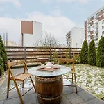 Apartment With Parking And Garden Near The Pge Stadium In Warsaw By Noclegi Renters