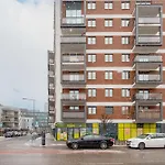 Apartment With Parking And Garden Near The Pge Stadium In Warsaw By Noclegi Renters