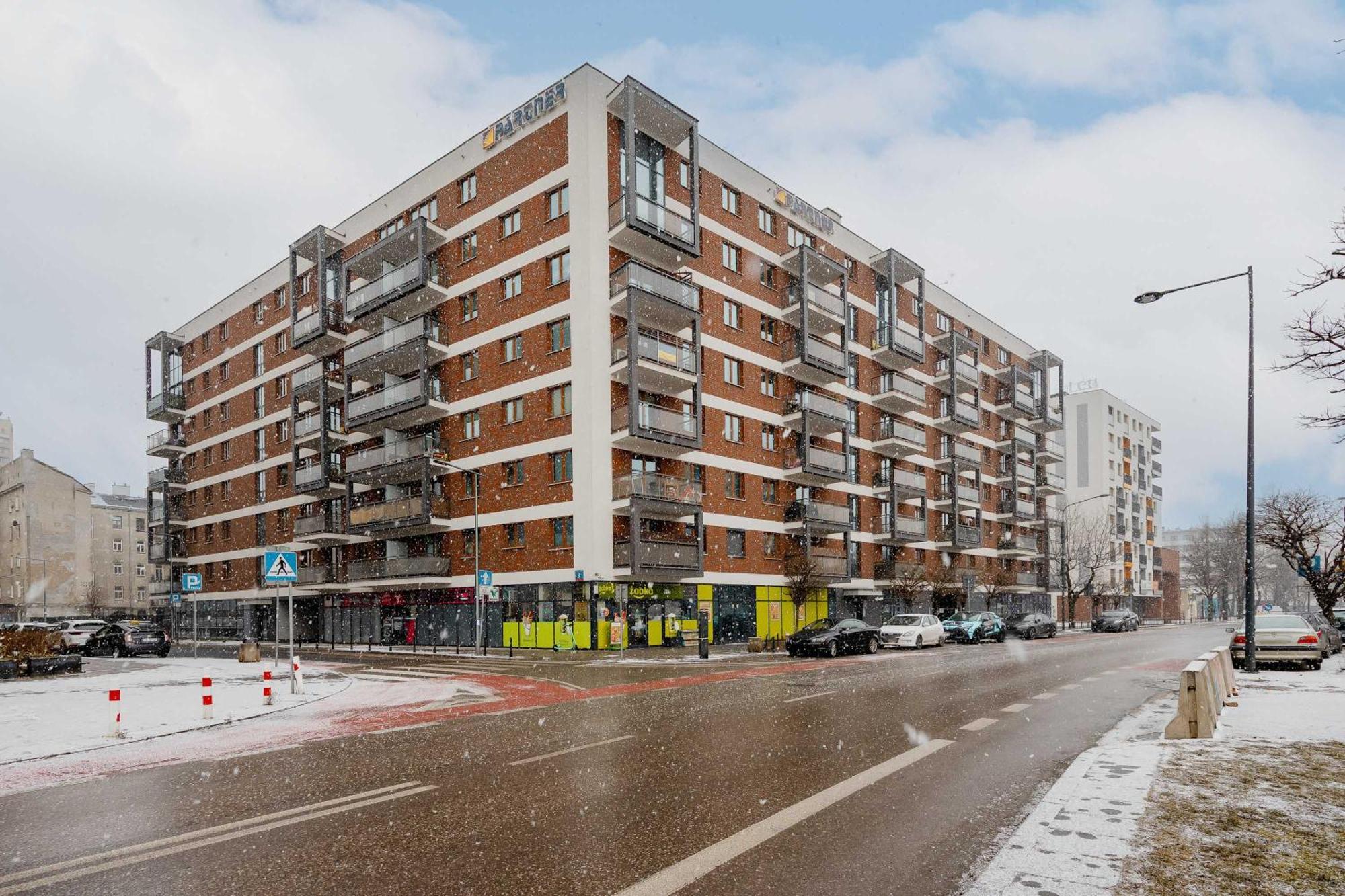 With Parking And Garden Near The Pge Stadium In By Renters Apartament Warszawa