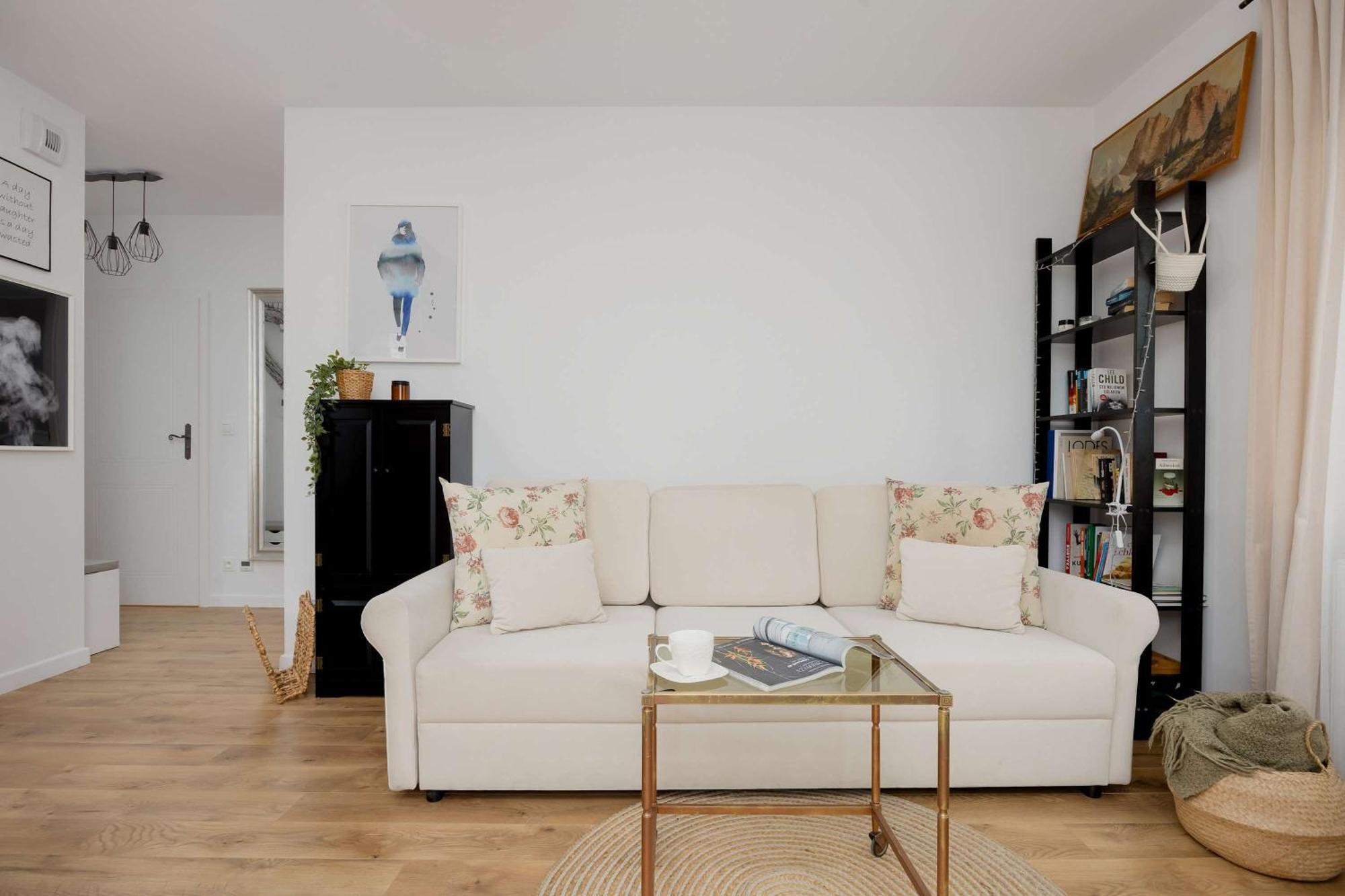 With Parking And Garden Near The Pge Stadium In By Renters Warszawa